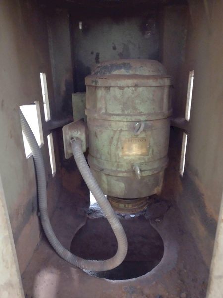 30" BESLY MODEL #918 VERTICAL DOUBLE DISC SPRING GRINDER: STOCK #10757