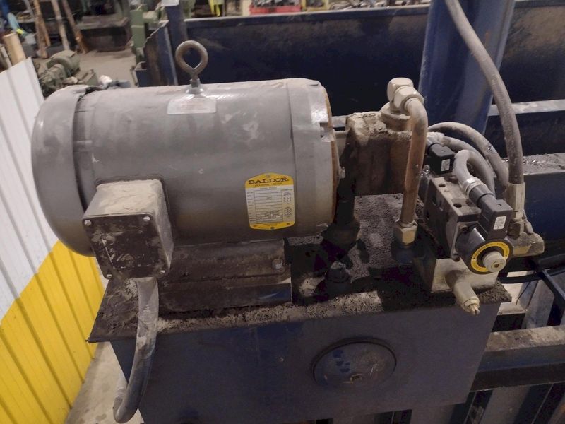 60" X 48" X 30" MAX-PAK MODEL #MP-60-E VERTICAL HYDRAULIC CARDBOARD BALER: STOCK #23656