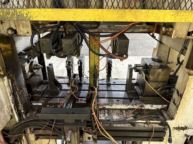 25 TON EITEL MODEL ASP-25 SERVO DRIVEN AUTOMATIC BAR & ROD PRECISION STRAIGHTENING PRESS: YOBRO