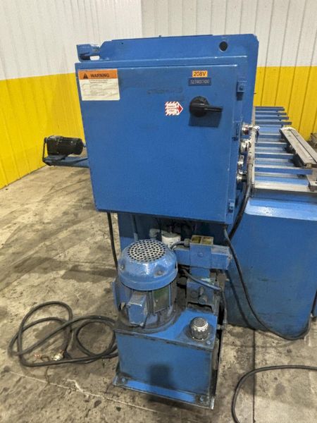 10' X 10 GAUGE NIAGARA MODEL #SPARTAN SP10-10 HYDRAULIC SHEAR: STOCK #22633
