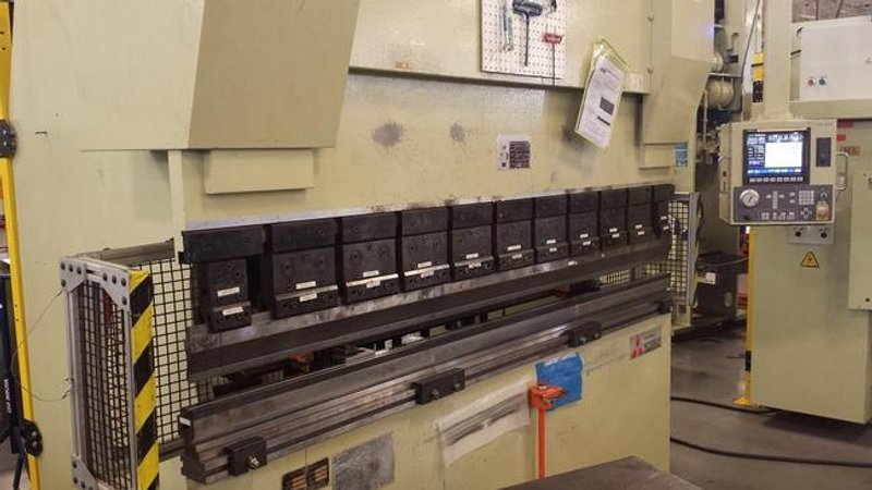 80 Ton Toyokoki APB-8025W, 98",4-Ax BGs (X,R,Z1,Z2),Compl Ram Punch Clmps,'96,#16113