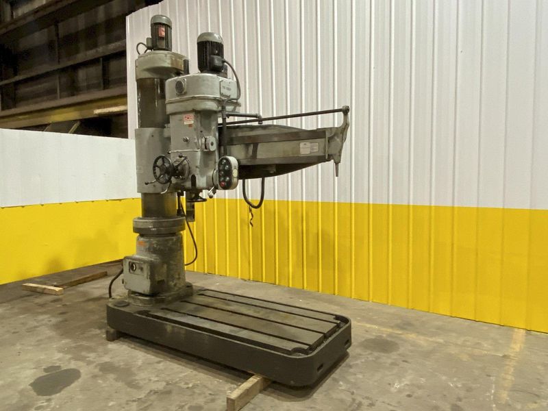 5' x 13" DARBERT MODEL #3676 RADIAL ARM DRILL: STOCK #20259