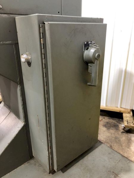 36" GROB MODEL #4V-36 VERTICAL BAND SAW: STOCK #17576