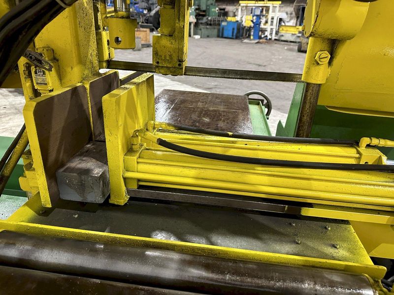 10" X 17" WF WELLS MODEL #W-10-2U AUTOMATIC HORIZONTAL DUAL POST BAND SAW: STOCK #21759