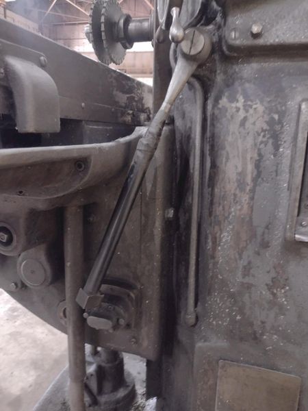 3 HP CINCINNATI MODEL 1-18 PLAIN HORIZONTAL MILLING MACHINE: STOCK #21030