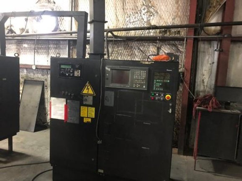 33 Ton Amada Vipros 367 Queen, Fanuc 18P, 58 Sta, 2 A/I, 2001