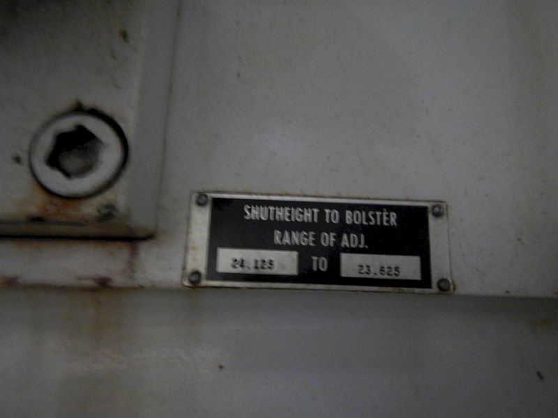 800 TON  MINSTER MODEL #90-800 KNUCKLE JOINT PRESS : STOCK #77652