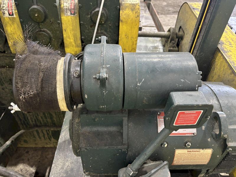 6 STAND X 2" YODER MODEL Q-150 U JOINT DRIVE RAFTED ROLLFORMER, W/ 7 RAFTS & 42  STANDS: STOCK #