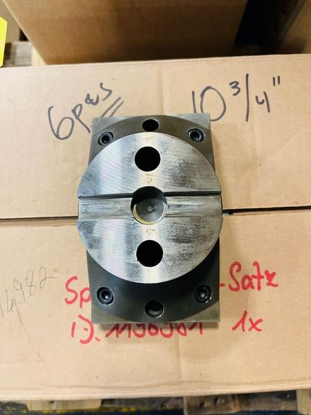 New, 34” Rohm Hydraulic Indexing Chuck with Hydraulic Power Unit