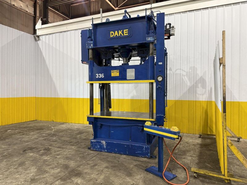75 TON DAKE MODEL #18-558 HYDRAULIC 4-POST PRESS,  23" STROKE: YOBRO #24094