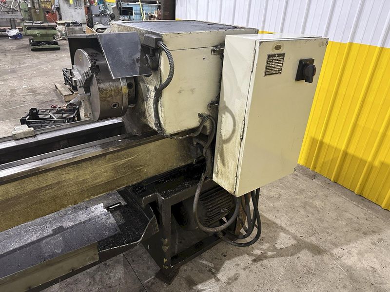 19" X 144" LEBLOND MAKINO MODEL #15E REGAL ENGINE LATHE W/ METRIC 3" HOLE: STOCK #22816