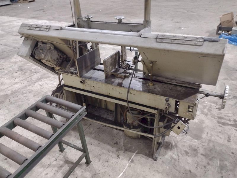 15" X 17" WF WELLS MODEL #F-15 TWIN POST HORIZONTAL BANDSAW: STOCK #22132