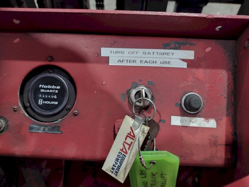 50,000 LB CAPACITY TAYLOR (EAGLE FRAME) MODEL #YS DETROIT DIESEL HEAVY DUTY FORKLIFT: STOCK #181