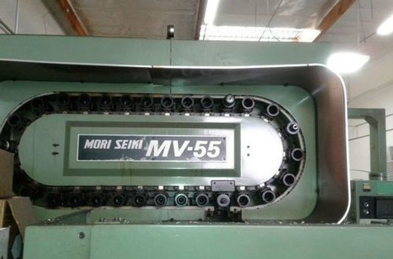 X 40 "  Y 21.65 "  Z 21.65 "  Power 15 hp  RPM 6000 rpm  # ATC 30  Table-W 55 "  Table-L 21 "  Taper CAT 40  Control CNC (FANUC 10M)