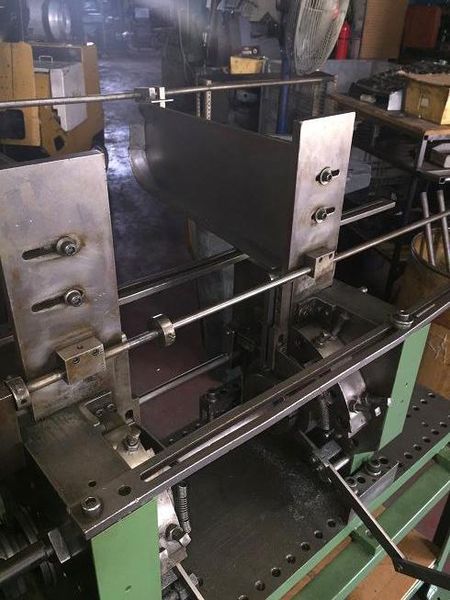 Double End Thread Roller