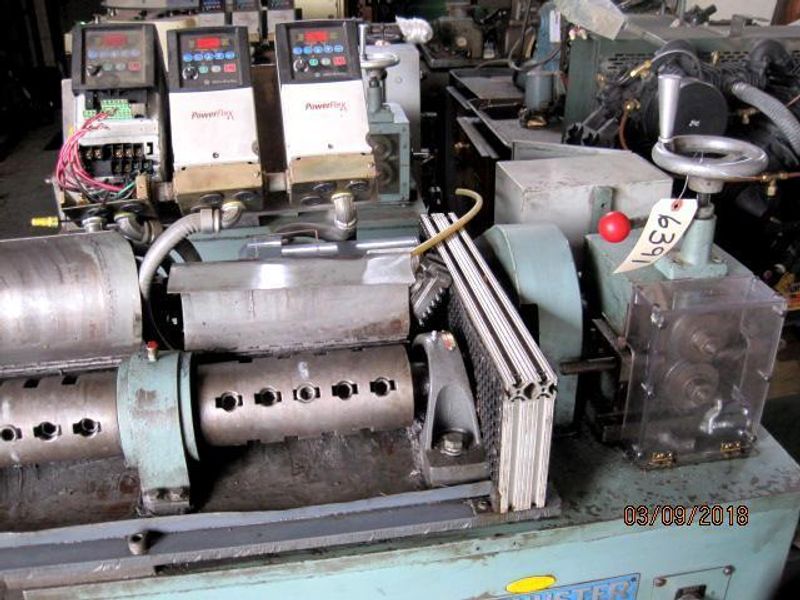3/16" Shuster 32SF1 Dual Arbor Wire Straightener
