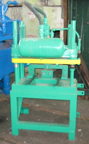 7 TON AIRAM CUTOFF PRESS:  STOCK #58779