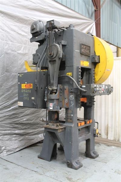 71 TON MINSTER MODEL #40T 4-1/2 SSSC PRESS: STOCK 59576