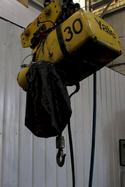 1/2 TON YALE CHAIN HOIST: STOCK #65764