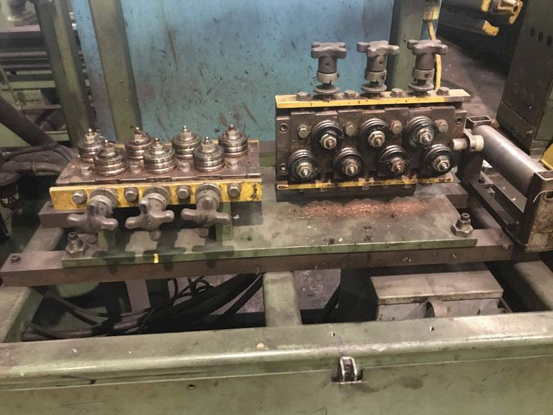 1/4' BERTOLETTE MODEL #211MB TUBE STRAIGHTENER & CUTOFF MACHINE: #6756
