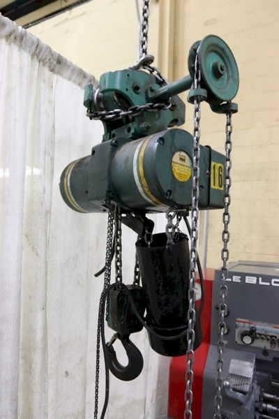 2 TON P&H CHAIN HOIST: STOCK #68722
