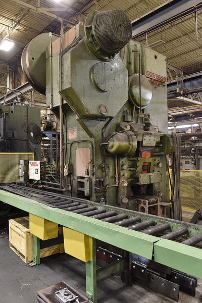 8" 1200 TON WILKINS & MITCHELL PRESS: STOCK #68751