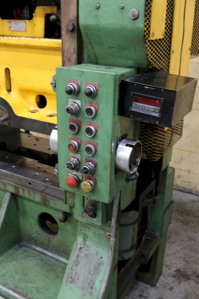45 TON L & J SSDC PRESS: STOCK #71087