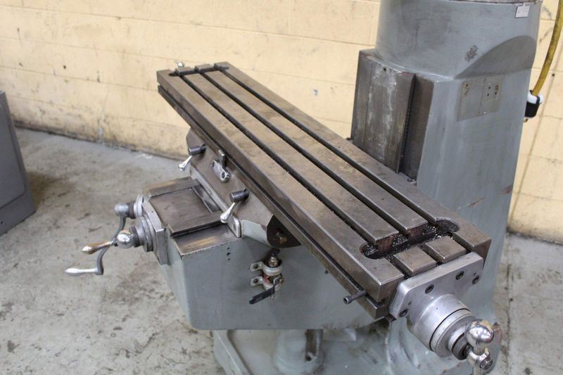 3 HP COMET RAM TYPE VERTICAL MILL: STOCK #72388