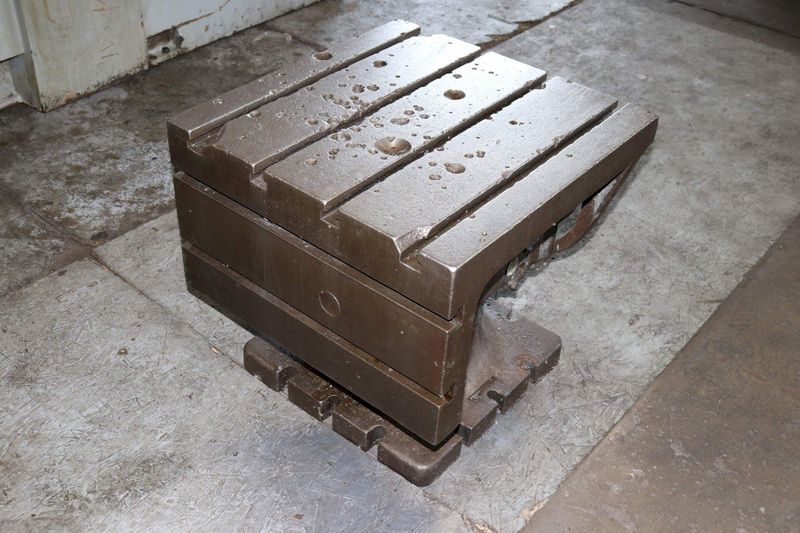 24' X 24' X 23' UNIVERSAL BOX DRILL TABLE: STOCK #73088