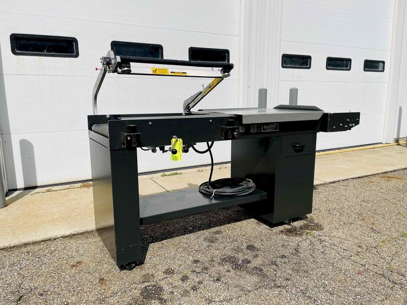 Eastey EM28T Manual L-Bar Sealer w/ Powered Take Away Conveyor