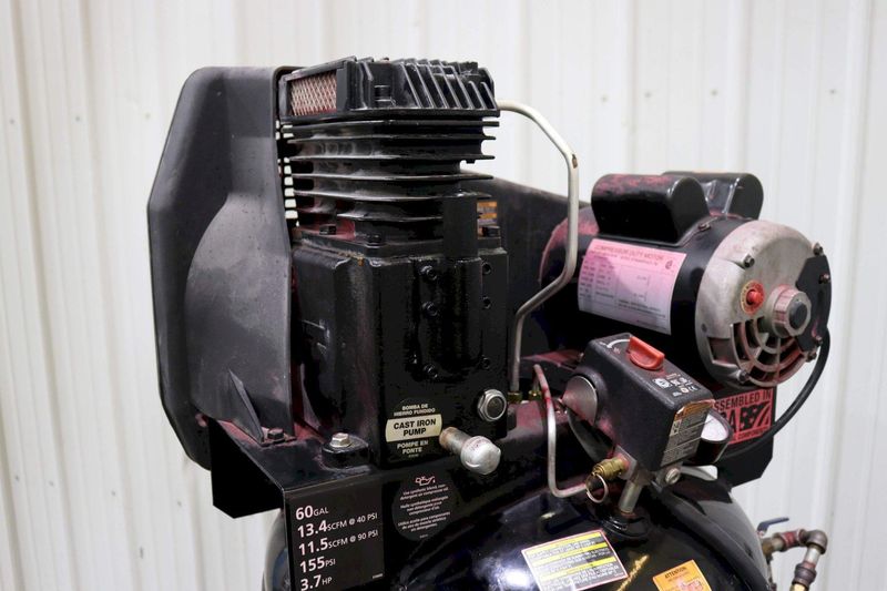 3.7 HP HUSKY AIR COMPRESSOR: STOCK #73111