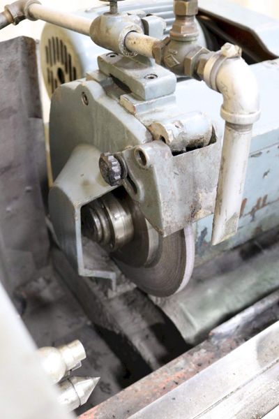 4' X 10' SUPERTECH CYLINDRICAL GRINDER: STOCK #72687
