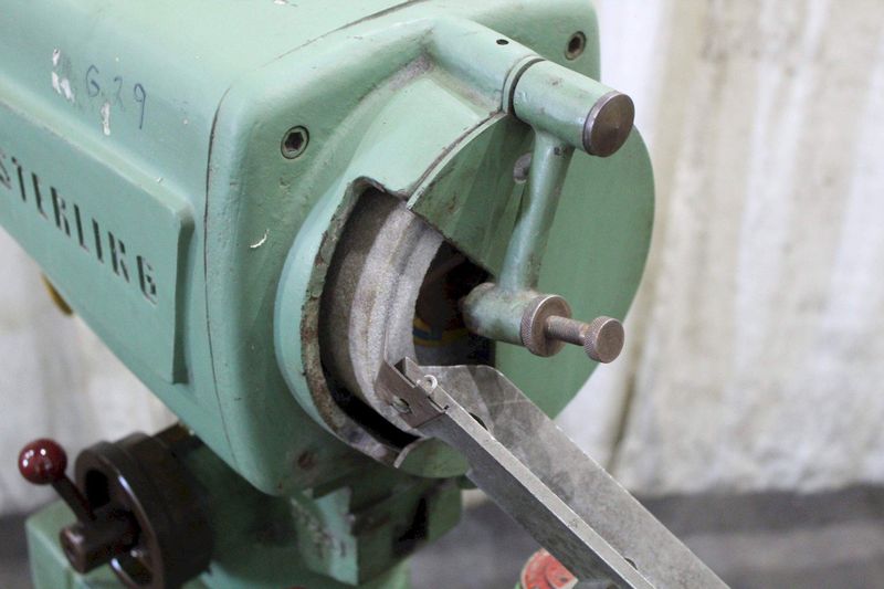 2-1/2" STERLING DRILL SHARPENER: STOCK #72131