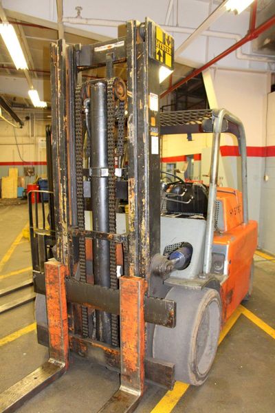15,000 LB HYSTER LPG FORKLIFT: STOCK #69920