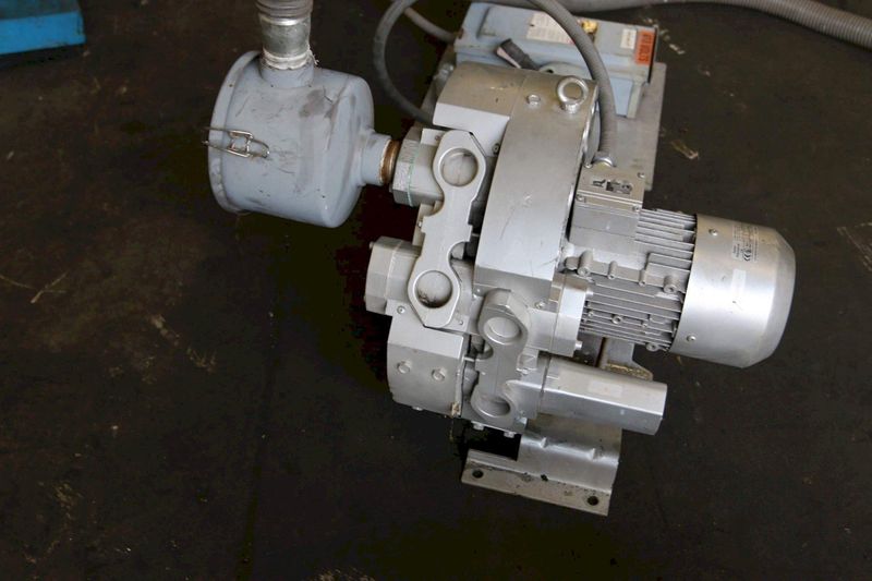 150 LB JIB TYPE VACUUM LIFT WITH GORBEL PIVOT GANTRY: STOCK #69341