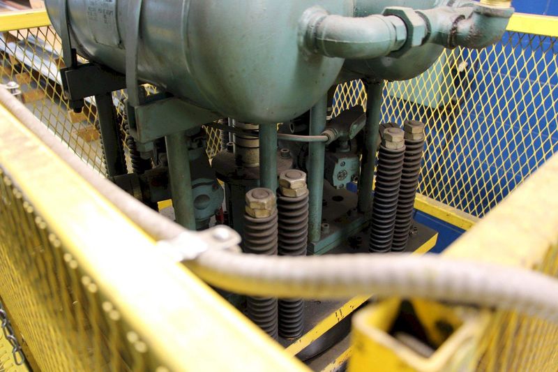 25 TON AIRAM PNUMATIC CUTOFF PRESS: STOCK #67988