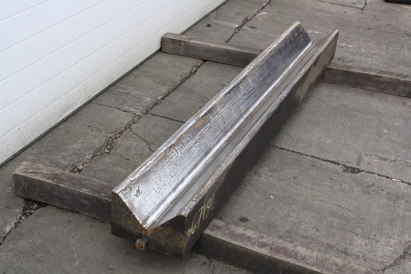 71" X 9" X 6" BOTTOM BRAKE DIE: STOCK # 67186