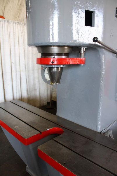 160 TON EITEL HYDRAULIC STRAIGHTENING PRESS: STOCK #66804