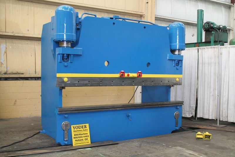 300 TON X 12' PACIFIC HYRAULIC PRESS BRAKE: STOCK #61922