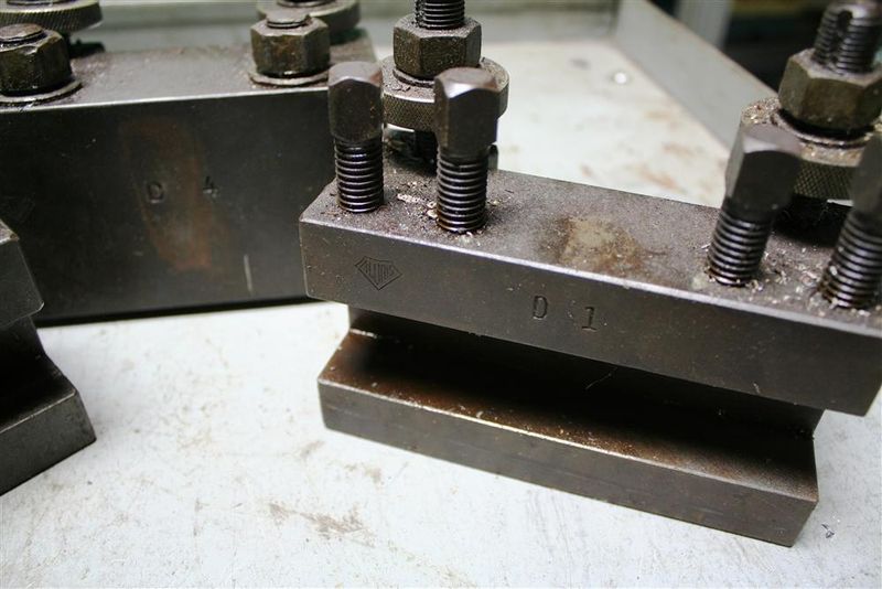 (3) ALORIS TOOL HOLDERS D1, D2, AND D4: STOCK #59263