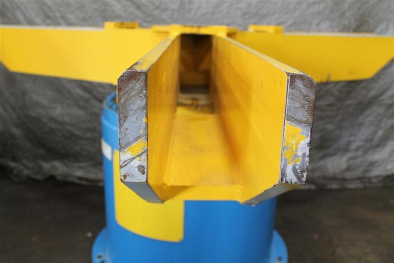 10,000 LBS BRADBURY COIL TURNSTILE: STOCK #58571