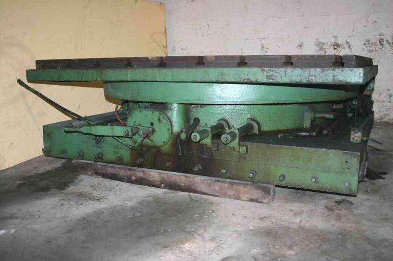69' X 69' GIDDINGS & LEWIS MANUAL ROTARY TABLE:  STOCK #8238