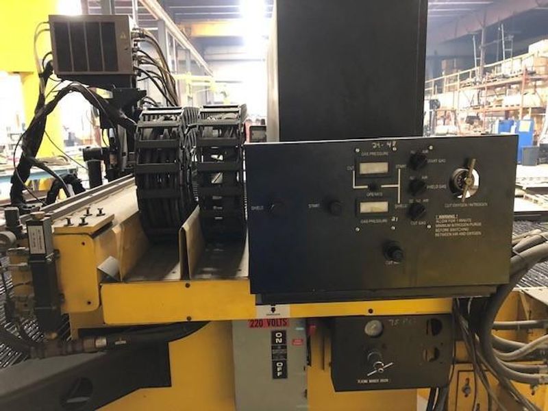 8' X 35' ESAB AVENGER CNC PLASMA CUTTING SYSTEM: STOCK #71351