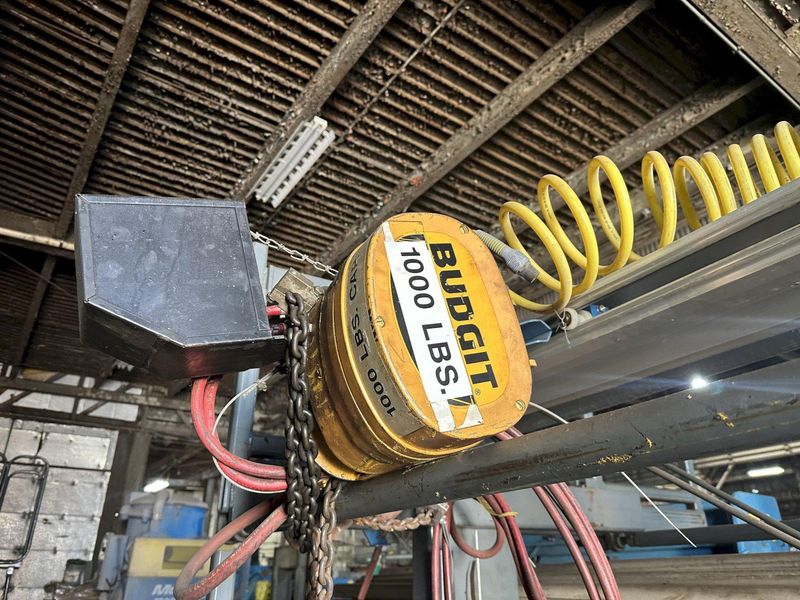 1000 LBS X 13' x 36' GORBEL OVERHEAD CRANE SYSTEM, WITH RUNWAY RAILS & PNEUMATIC BUDGET HOIST: S