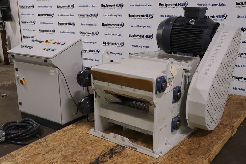 Fida MFO-40 Horizontal 40HP Wood Waste Shredder / Grinder
