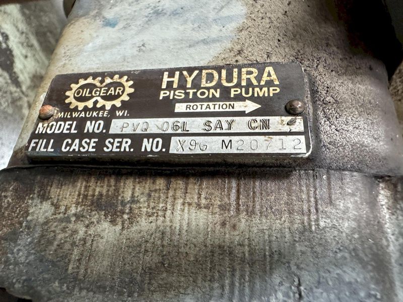 3 HP HYDRAULIC TANK WITH OILGEAR MODEL #PVQ06LSAYCN HYDURA PISTON PUMP: STOCK #14605
