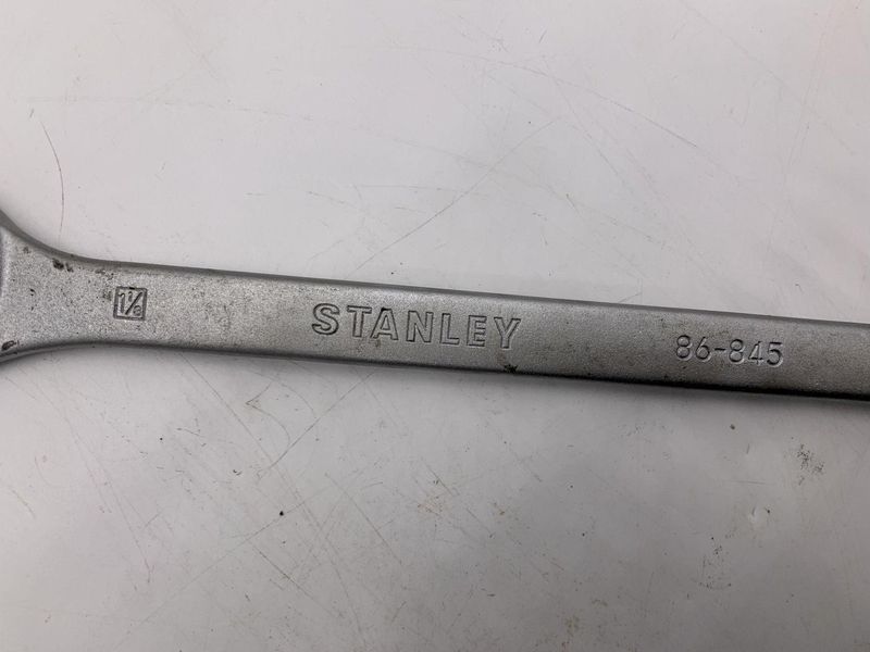 1-1/8 STANLEY 86-845 WRENCH STOCK #15693