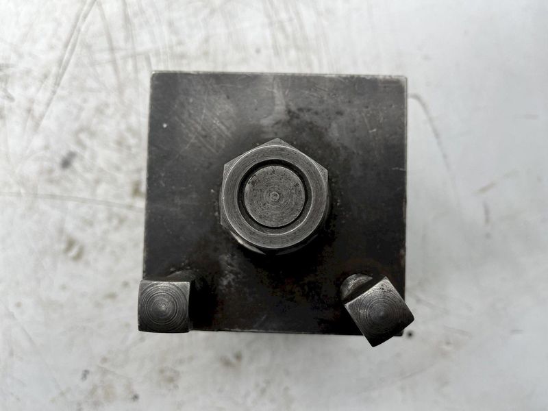 QUICK CHANGE TOOL HOLDER STOCK #16228