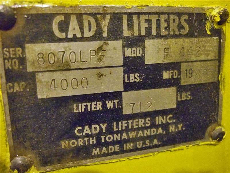4,000# Cady Pallet Lifter
