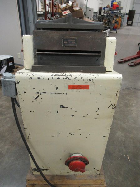 Cooper Weymouth 17-Roll Coil / Stock Straightener, 12" Width Capacity